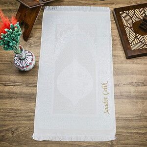 İsminizi Seccadeye Nakşediyoruz ,İsme Özel Hediyelik İpek Nur Tafta Seccade Krem 68x110 cm - 200 gr