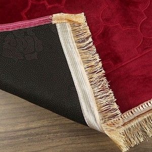  İsminizi Seccadeye Yazıyoruz Soft Yumuşak Kapitone Peluş Seccade(80 x 120 cm - 900 gr)Bordo