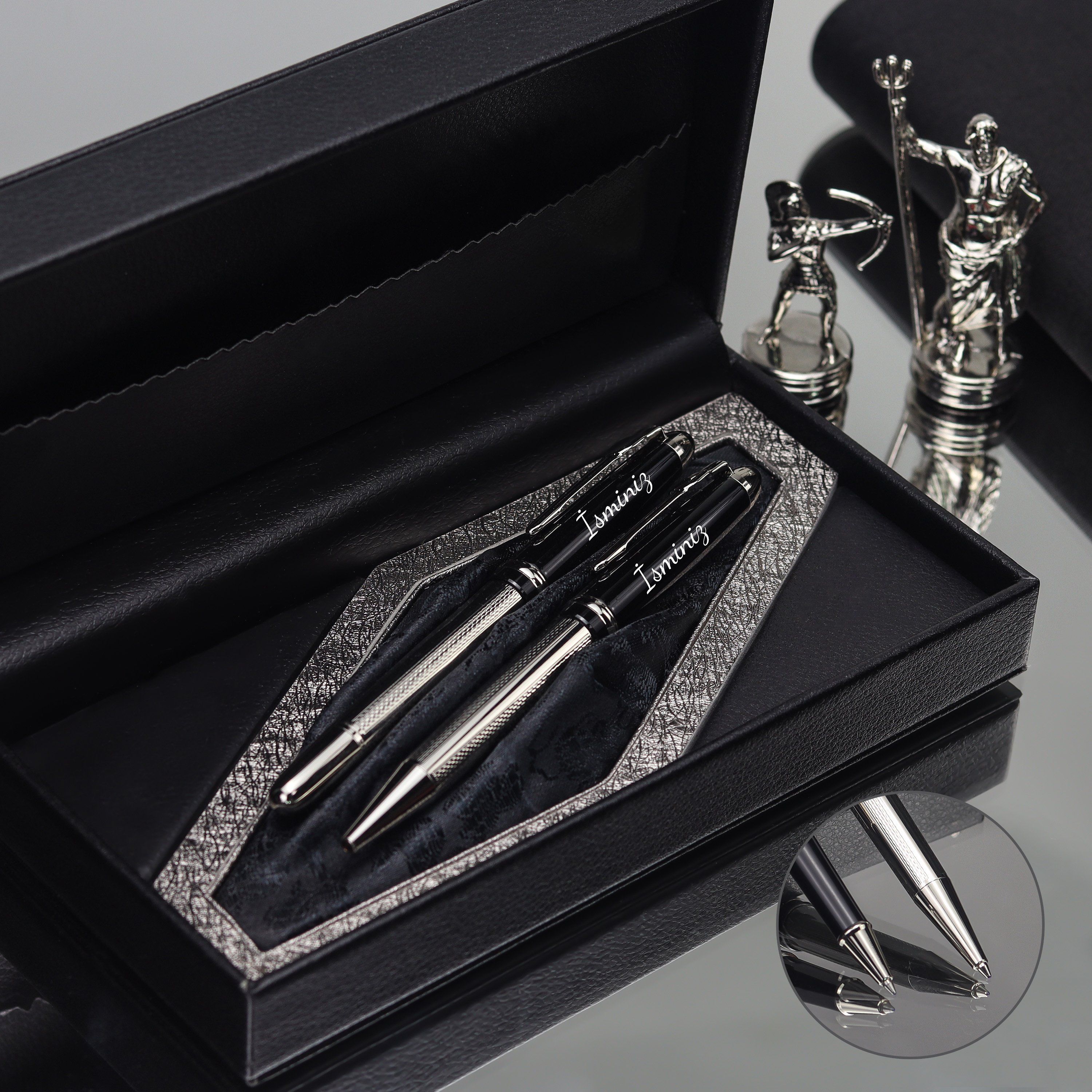 Kişiye Özel Gümüş Detaylı Siyah Tükenmez Kalem ve Roller Kalem Seti #1