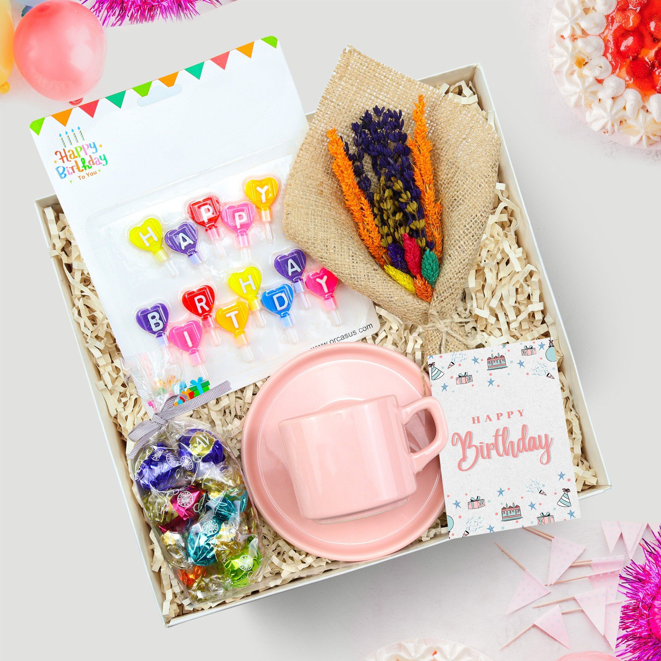 Pembe Fincan & Kurutulmuş Çiçek Buketi & Lavi Çikolata & Happy Birthday Mum Hediye Seti #1